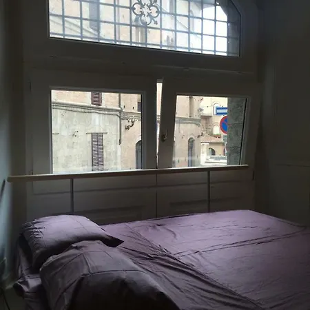 Loft In Centro A Апартаменты Сиена